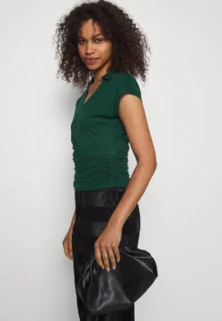 Poloshirt - Dark Green 9 Poloshirt - Dark Green -Anna Field 0cfd8c11e1884932a57ab2bae4209817 scaled