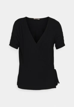 Tall Wrap OverGathering Sleeves - T-Shirt Basic - Black 8 Tall Wrap OverGathering Sleeves - T-Shirt Basic - Black -Anna Field 2507efb2a6b64daf929be07727e07a5e scaled