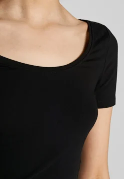 3 Pack - T-Shirt Basic - White/Black/Dark Grey -Anna Field 26f666e189f94f4f94f673d7e963626a scaled