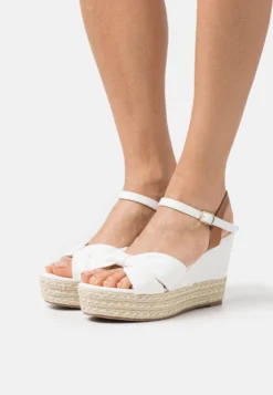 Sandalen Met Plateauzool - White