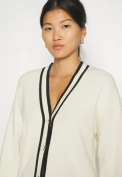 Anna Field Vest - White/Black -Anna Field 55c28cd6b0244f00a33a5690b7d4c471 scaled