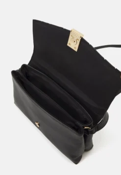 Anna Field Schoudertas - Black 6 Anna Field Schoudertas - Black -Anna Field 5d78715850274f7dbe0ade19f0fdc2de scaled