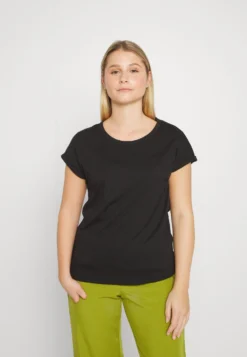 Anna Field 3 Pack - T-Shirt Basic - Dark Red/White/Black 17 Anna Field 3 Pack - T-Shirt Basic - Dark Red/White/Black -Anna Field 5e30aa57eb454c2aa8dc8f13e133d9af scaled