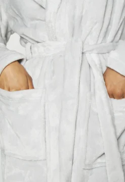 Anna Field Badjas - Grey -Anna Field 654a8ff8be5c43838ebe7cb9c99b0801 scaled