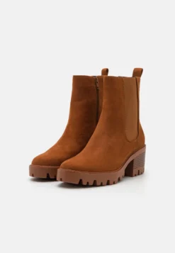 Anna Field Enkellaarsjes Met Plateauzool - Cognac -Anna Field 730a7bf18c484ab1996369c40c95693e scaled