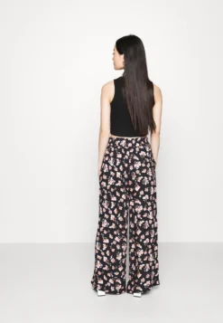 Summer Wide Legs- Broek - Black -Anna Field 733231ff211b453ea5133aeec2437d0d scaled