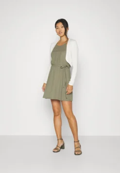 Anna Field Vest - Off-White -Anna Field 854d62335b91425c91d926bab508525c scaled