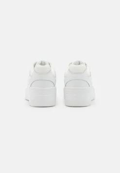 Anna Field Leather - Sneakers Laag - White 9 Anna Field Leather - Sneakers Laag - White -Anna Field 8634a9276447453790578e2a995e591c scaled