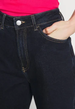 Kick Flare - Bootcut Jeans - Dark Blue Denim -Anna Field 876cd3cd6c0946fa9168852372ad4c26 scaled