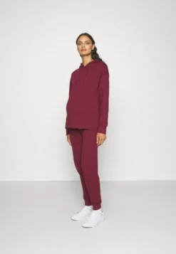 Set - Hoodie - Dark Red