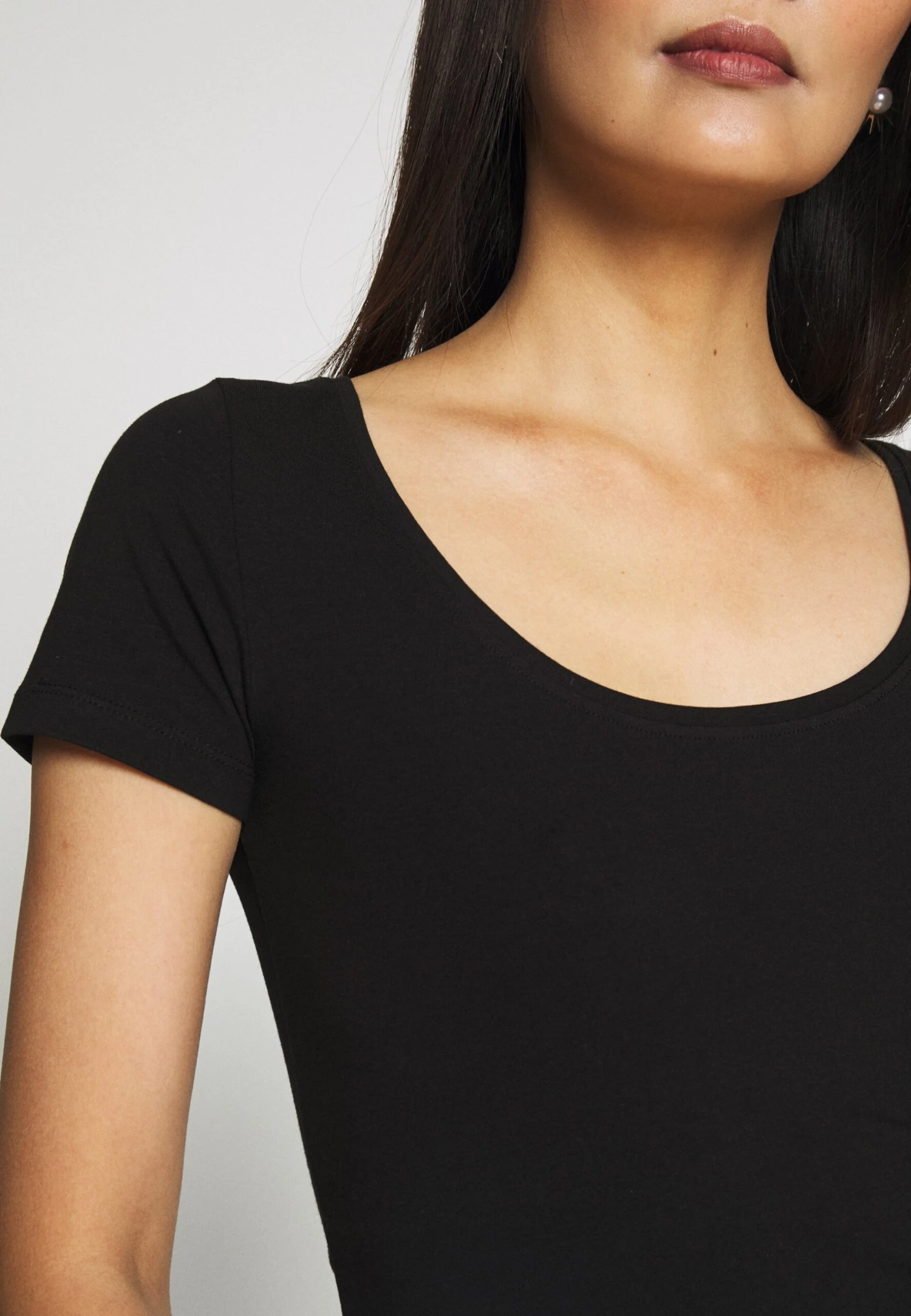 Anna Field 3 Pack - T-Shirt Basic - Black 6 Anna Field 3 Pack - T-Shirt Basic - Black - Afbeelding 6