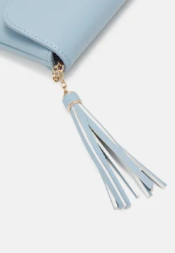 Anna Field Clutch - Blue -Anna Field cf4f4e4abc034814b068d28c3e84bca3 scaled