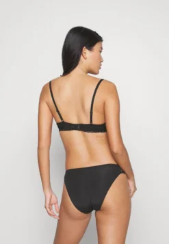 Anna Field 2 Pack - Beugel Bh - Black/Nude 8 Anna Field 2 Pack - Beugel Bh - Black/Nude -Anna Field d59725bd83654affbe0002a67e770997 scaled