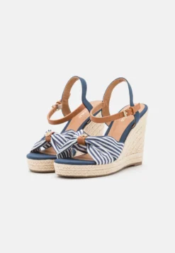 Anna Field Sandalen Met Hoge Hak - Dark Blue 8 Anna Field Sandalen Met Hoge Hak - Dark Blue -Anna Field e7db8cb773a848a8b386985d3d457554 scaled