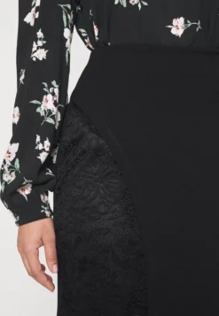 Panel Asymmetric- Minirok - Black -Anna Field ef5785e4b90142c39fc5864c37828dea scaled