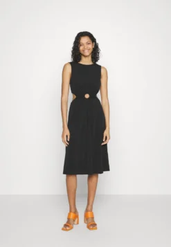 Anna Field Sleeveless Midi Dress - Jurk - Black 11 Anna Field Sleeveless Midi Dress - Jurk - Black -Anna Field f47875318c224b679096b41b1e3461e7 scaled